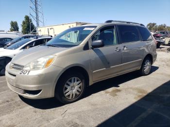  Salvage Toyota Sienna