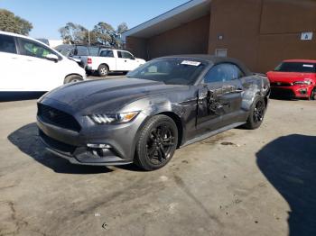  Salvage Ford Mustang