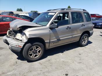  Salvage Chevrolet Tracker