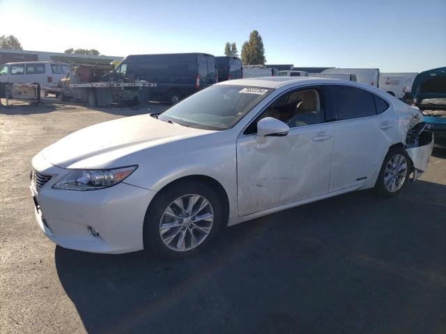  Salvage Lexus Es