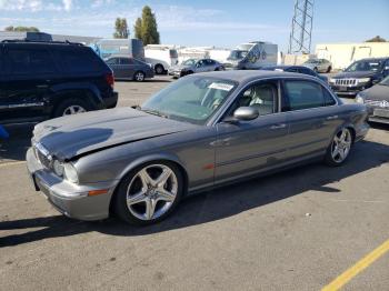  Salvage Jaguar Xj8