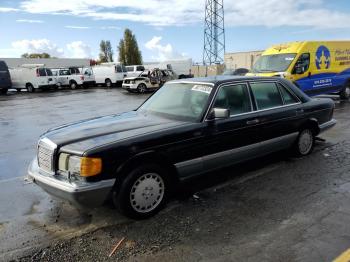  Salvage Mercedes-Benz 560-Class