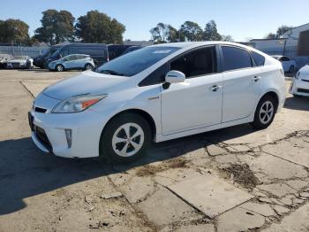  Salvage Toyota Prius