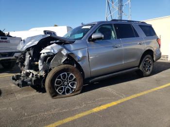  Salvage Ford Expedition