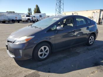  Salvage Toyota Prius