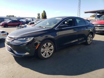  Salvage Chrysler 200