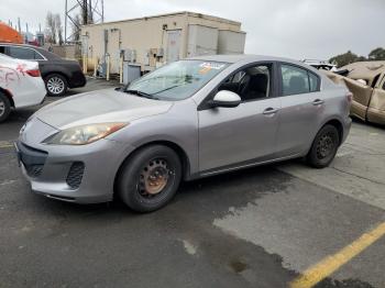  Salvage Mazda 3