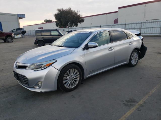  Salvage Toyota Avalon