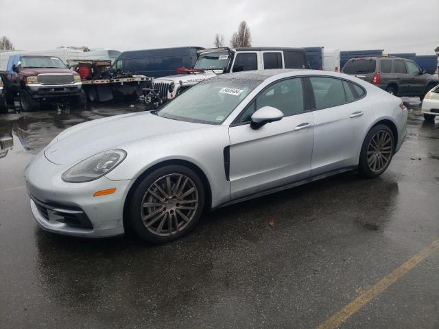  Salvage Porsche Panamera