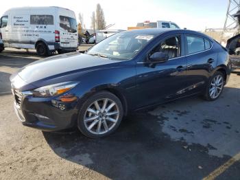  Salvage Mazda 3