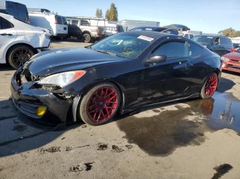  Salvage Hyundai Genesis