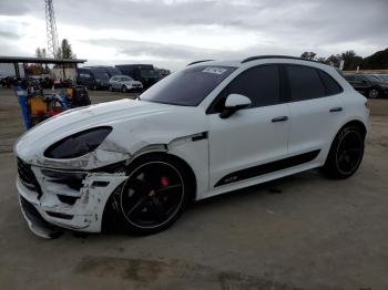  Salvage Porsche Macan