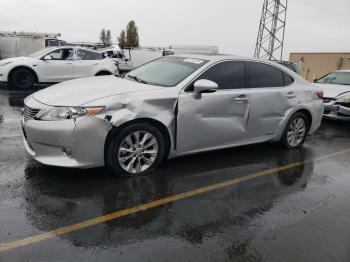  Salvage Lexus Es