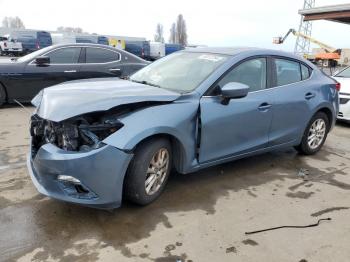  Salvage Mazda 3