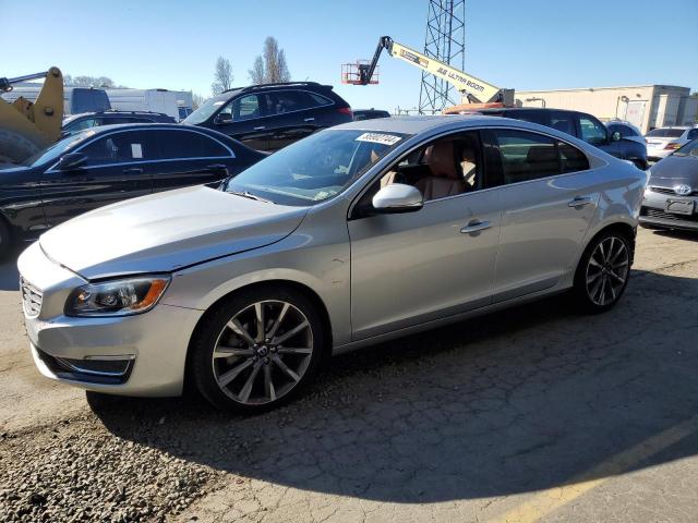  Salvage Volvo S60