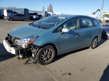  Salvage Toyota Prius