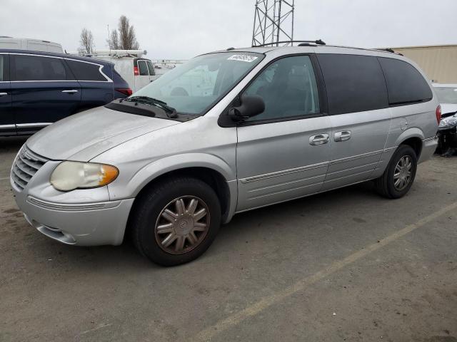  Salvage Chrysler Minivan