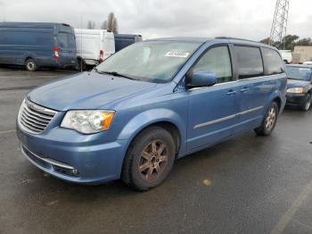  Salvage Chrysler Minivan