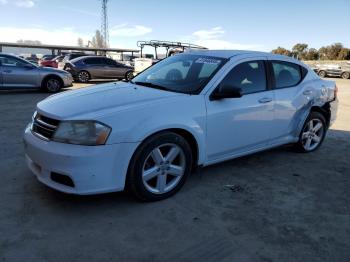  Salvage Dodge Avenger