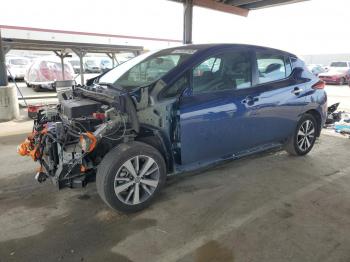  Salvage Nissan LEAF