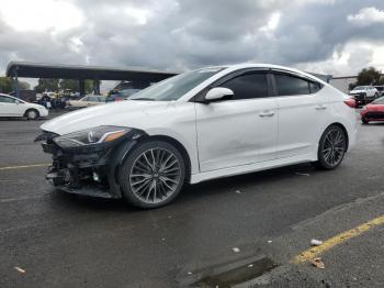  Salvage Hyundai ELANTRA