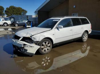  Salvage Volkswagen Passat