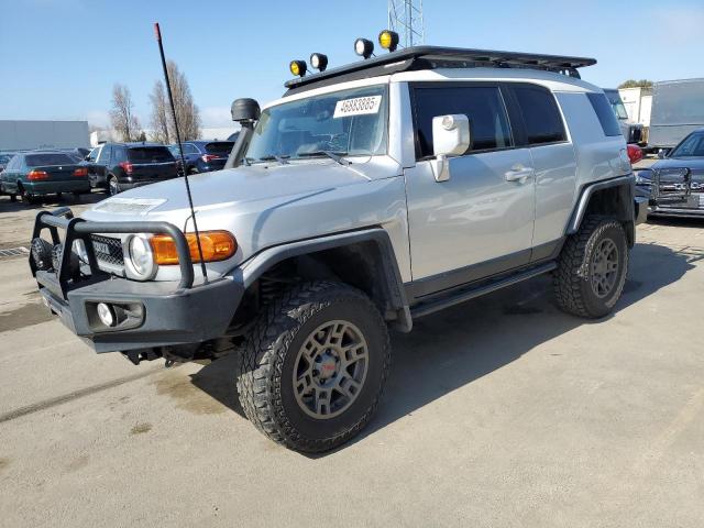  Salvage Toyota FJ Cruiser