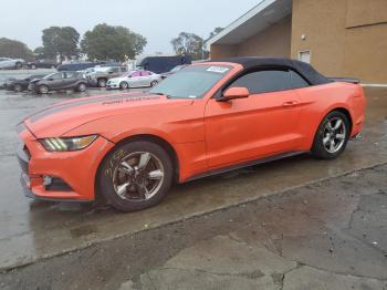  Salvage Ford Mustang