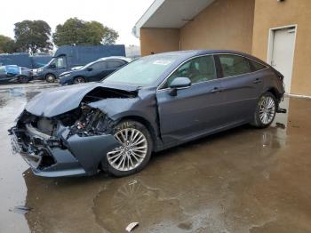  Salvage Toyota Avalon