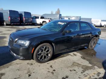  Salvage Chrysler 300