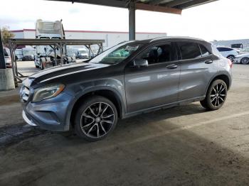  Salvage Mercedes-Benz GLA