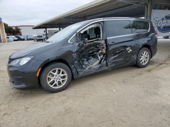  Salvage Chrysler Pacifica