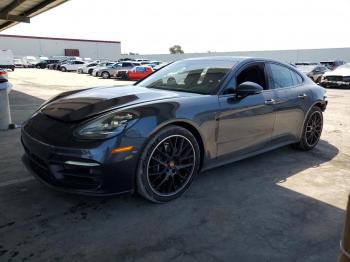  Salvage Porsche Panamera
