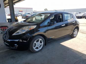  Salvage Nissan LEAF