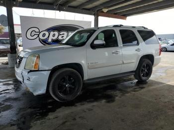  Salvage GMC Yukon