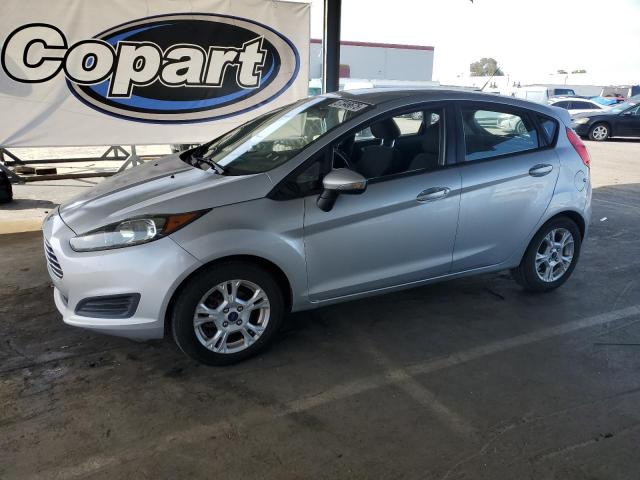  Salvage Ford Fiesta