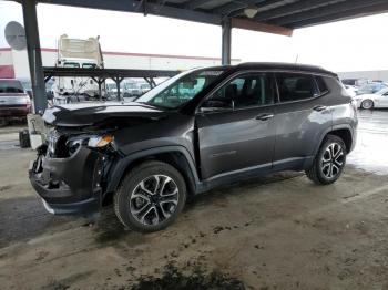  Salvage Jeep Compass