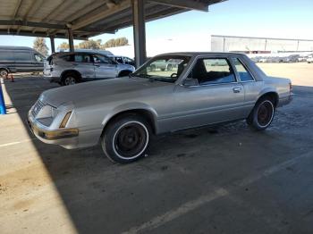  Salvage Ford Mustang
