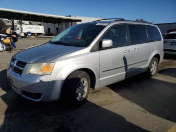  Salvage Dodge Caravan