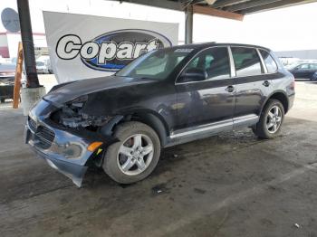  Salvage Porsche Cayenne