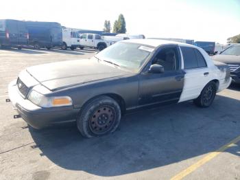  Salvage Ford Crown Vic