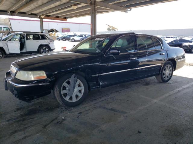 Salvage Lincoln Towncar