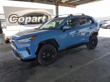  Salvage Toyota RAV4