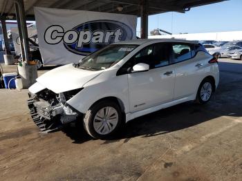  Salvage Nissan LEAF