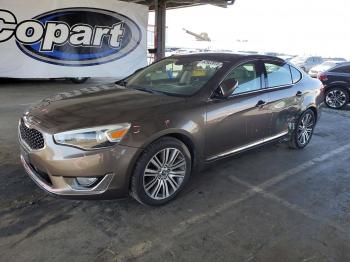  Salvage Kia Cadenza