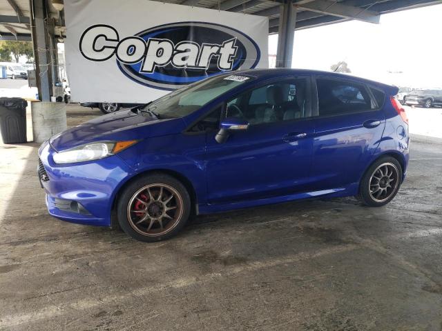  Salvage Ford Fiesta
