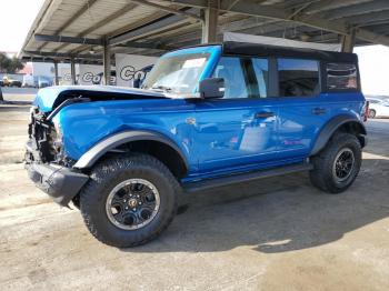  Salvage Ford Bronco