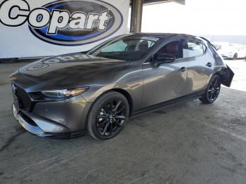  Salvage Mazda 3