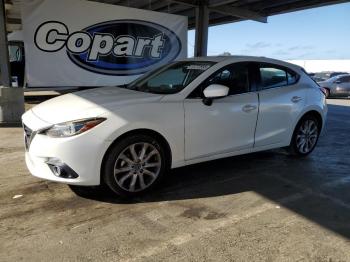  Salvage Mazda 3