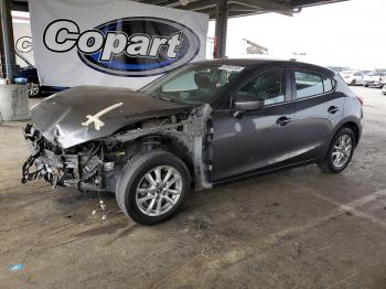  Salvage Mazda 3